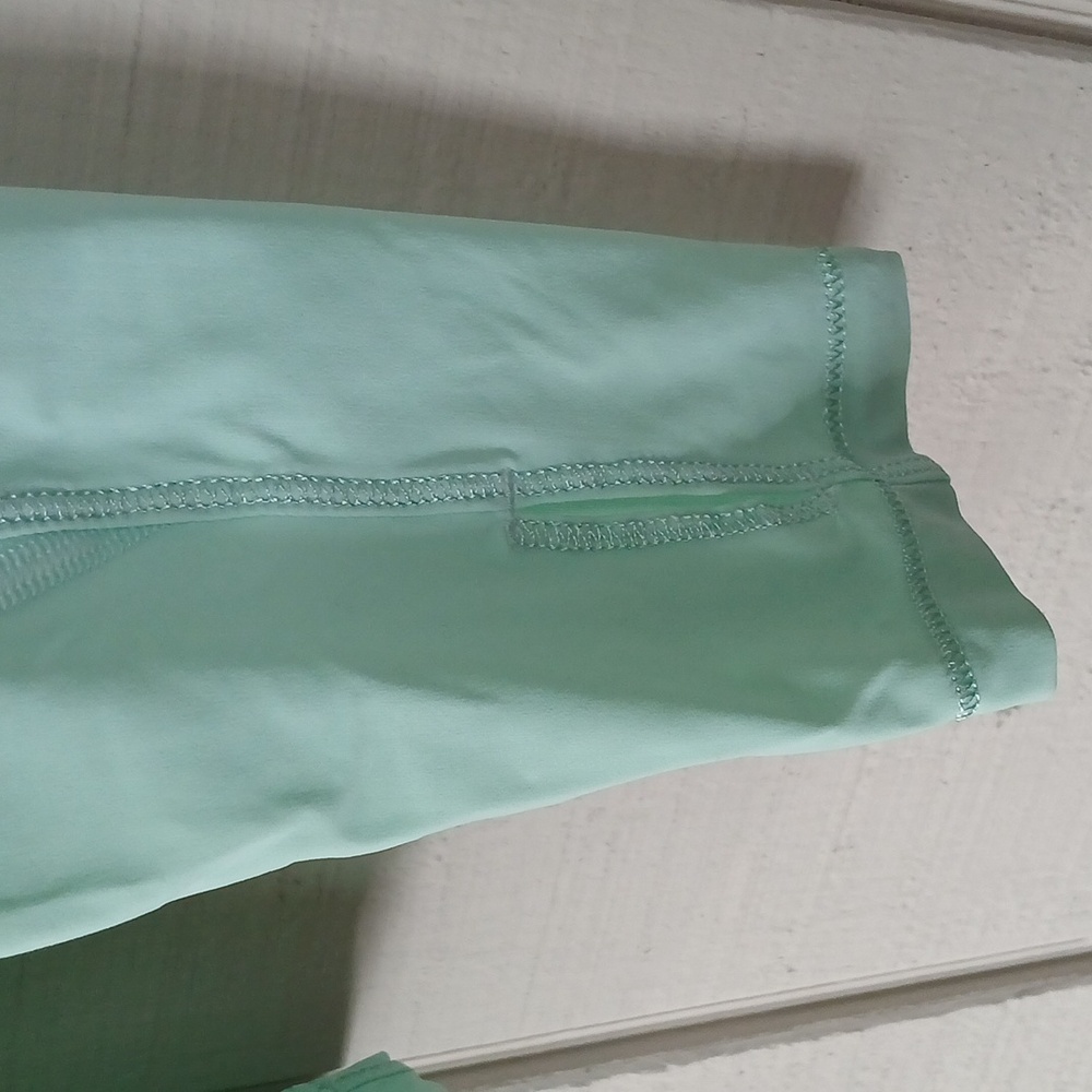 Lululemon Athletica Runbeam Hoodie Mint Green Size 4 - Picture 8 of 11